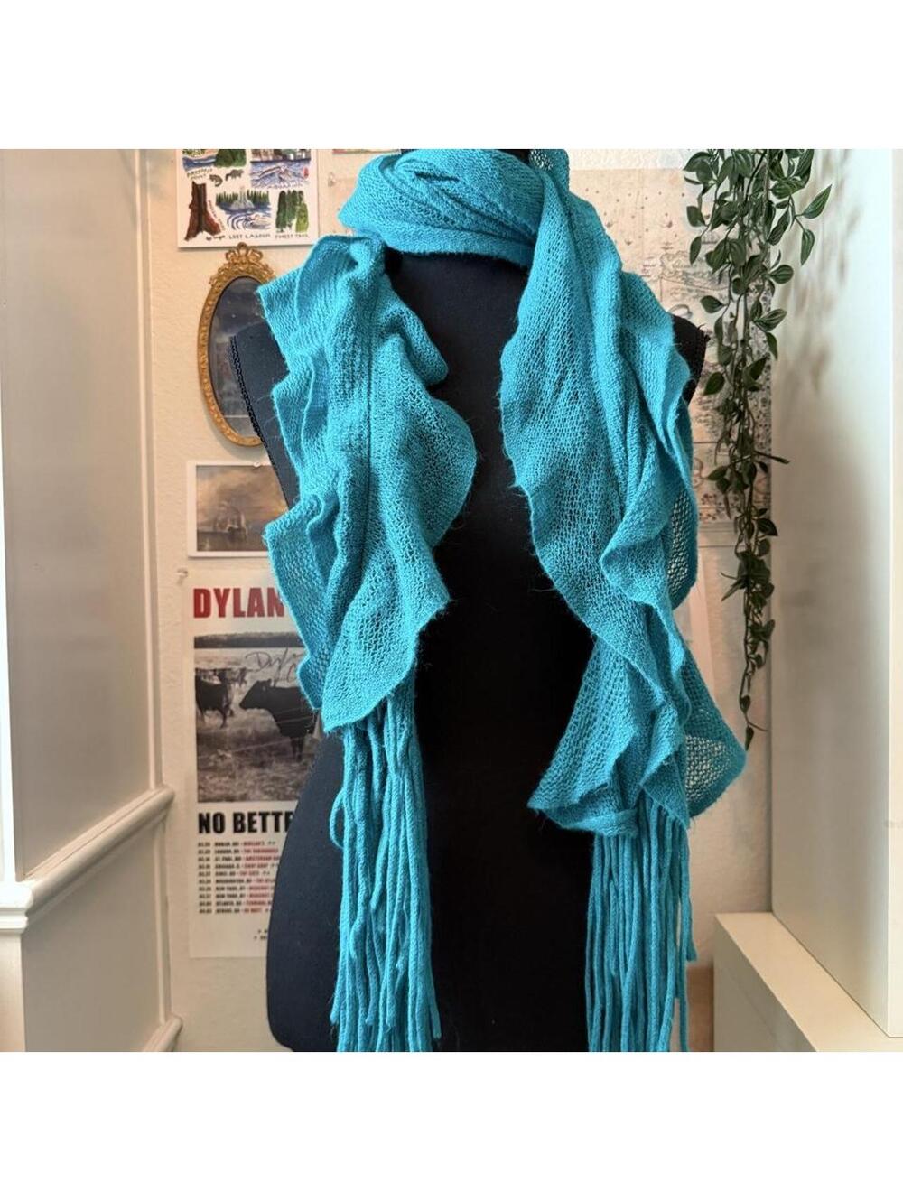 Y2K Turquoise Ruffle Knit Fringe Scarf